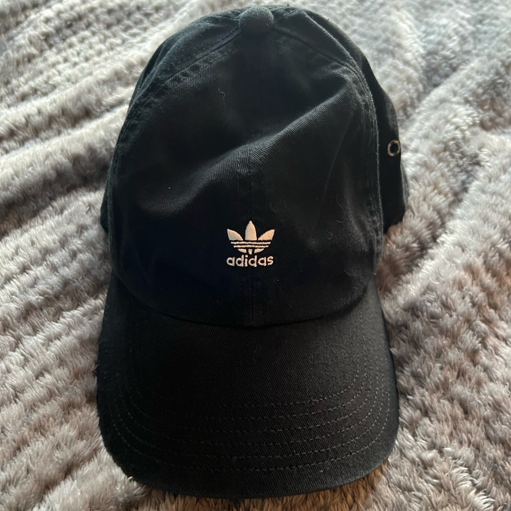 Adidas baseball hat
